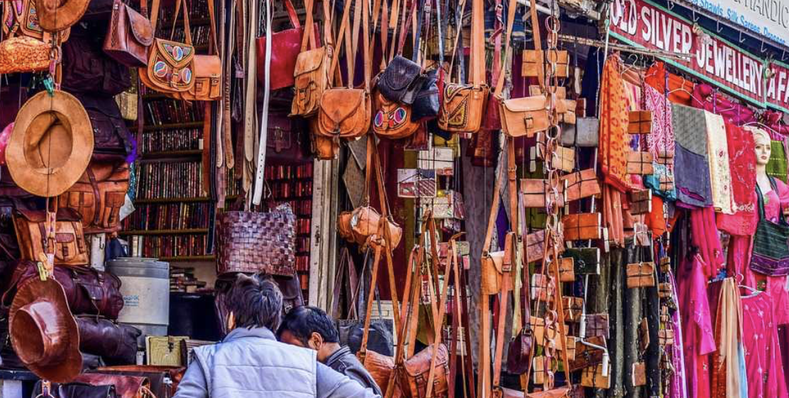 Shopping trip tuk-tuk