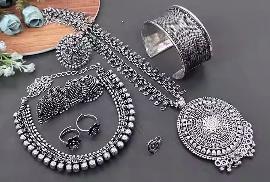 B8FC26E3 63C2 4741 85CB 1A033F4B30E2 20251105 113723 1b73ff